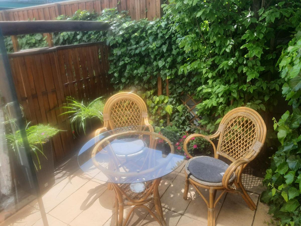Apartamenty Dom Saski 10 Minut Od Centrum Warszawy Varsovia Exterior foto