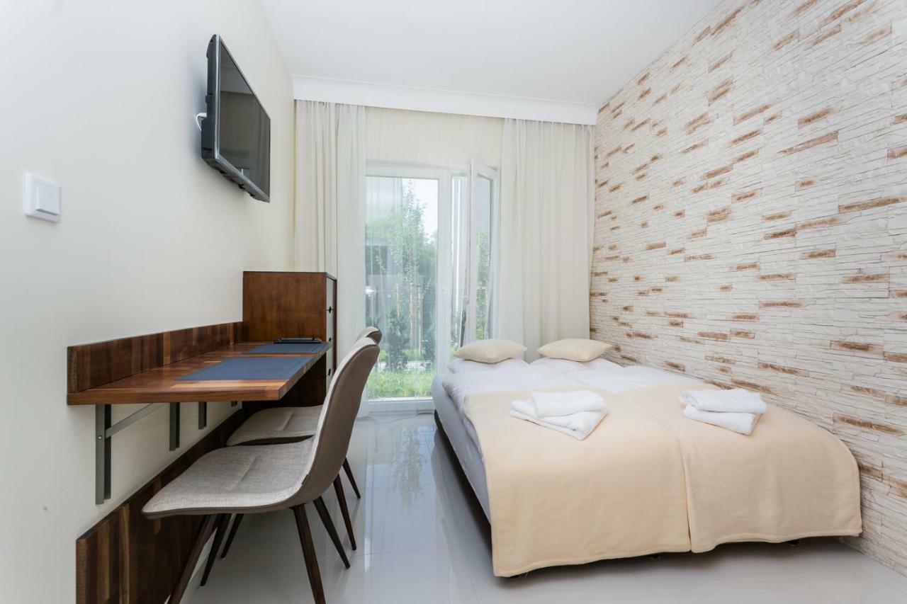 Apartamenty Dom Saski 10 Minut Od Centrum Warszawy Varsovia Exterior foto