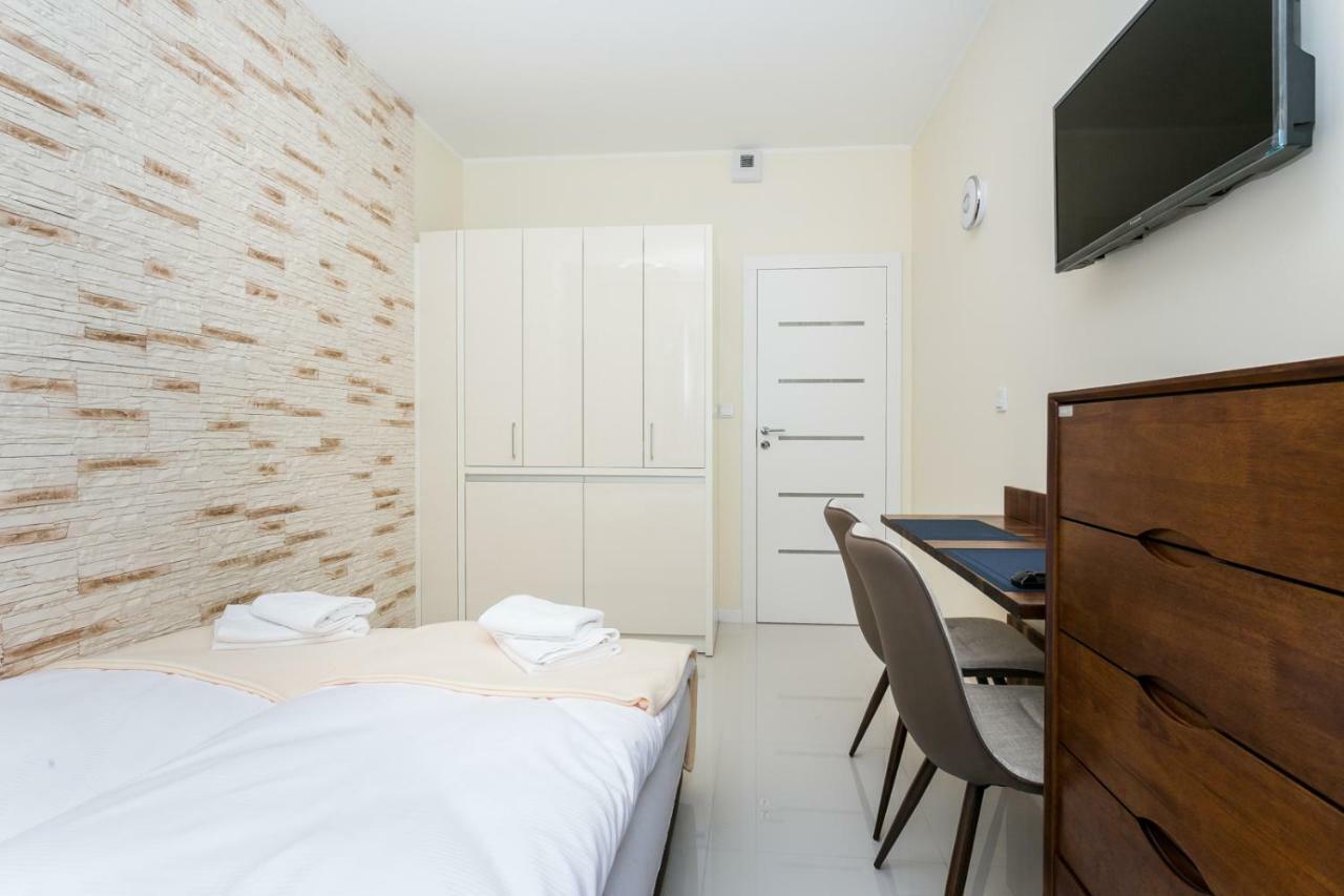 Apartamenty Dom Saski 10 Minut Od Centrum Warszawy Varsovia Exterior foto