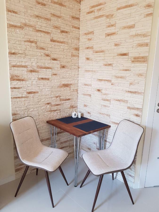 Apartamenty Dom Saski 10 Minut Od Centrum Warszawy Varsovia Exterior foto