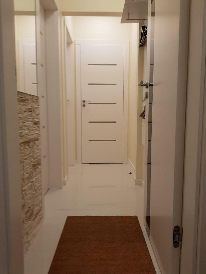 Apartamenty Dom Saski 10 Minut Od Centrum Warszawy Varsovia Exterior foto